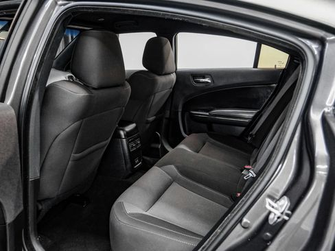 Used 2021 Dodge Charger SXT w/ Blacktop Package RWD image 37
