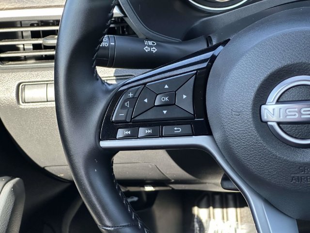 Used 2025 Nissan Altima 2.5 SV w/ SV Premium Package FWD image 24