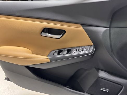 New 2025 Nissan Sentra SV w/ SV Premium Package image 17