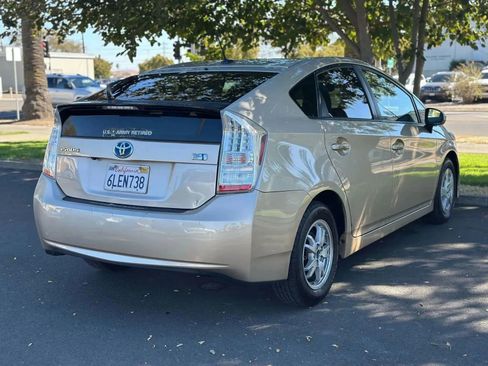 Used 2010 Toyota Prius Four w/ Navigation Pkg image 23