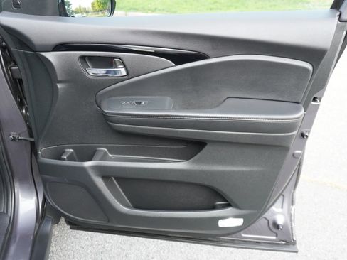 Used 2021 Honda Passport Elite image 16