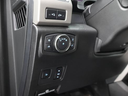 Used 2021 Ford F250 Lariat AWD/4WD image 44