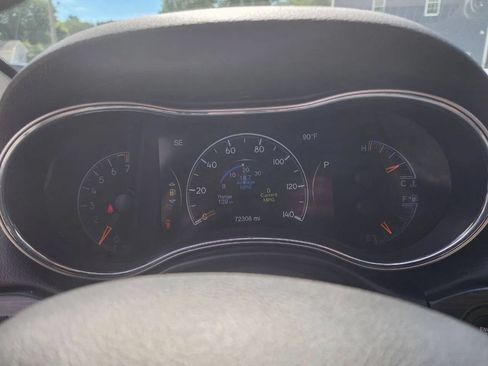 Used 2021 Jeep Grand Cherokee Limited AWD/4WD image 20