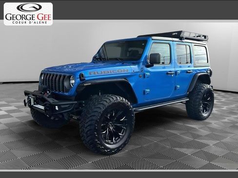 Used 2025 Jeep Wrangler Unlimited Rubicon image 1