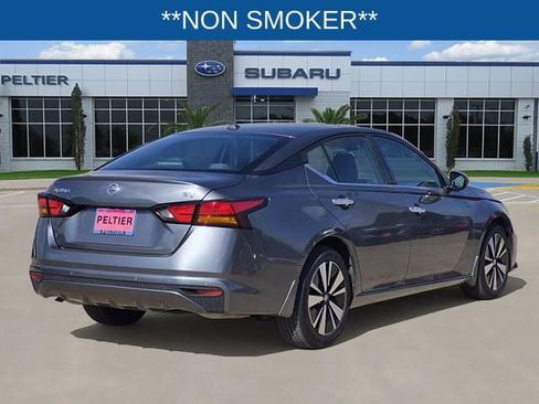 Used 2022 Nissan Altima 2.5 SV image 6