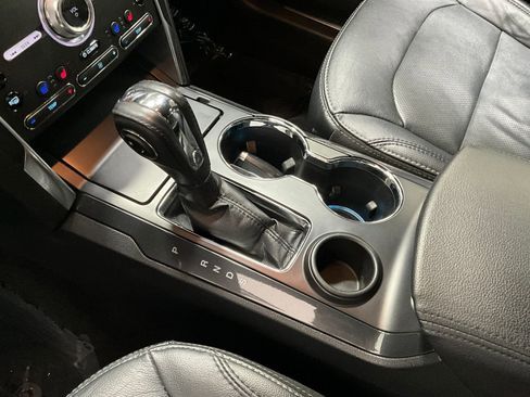 Used 2019 Ford Explorer Limited FWD image 18