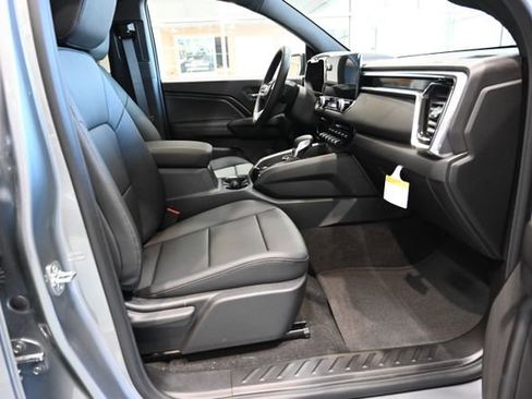New 2026 GMC Canyon Elevation w/ Convenience Package AWD/4WD image 12