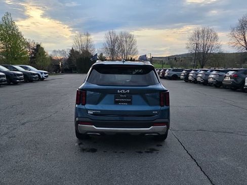 Certified 2025 Kia Sorento EX AWD/4WD image 7