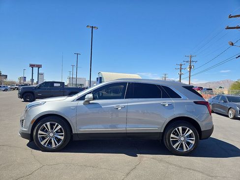 Used 2025 Cadillac XT5 Premium Luxury w/ Technology Package image 2