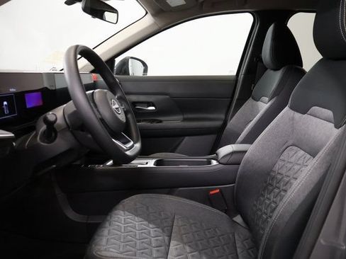 New 2026 Nissan Kicks SV w/ Cold Weather Package AWD/4WD image 11