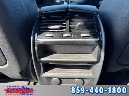 Used 2019 BMW M550i xDrive w/ Premium Package image 39