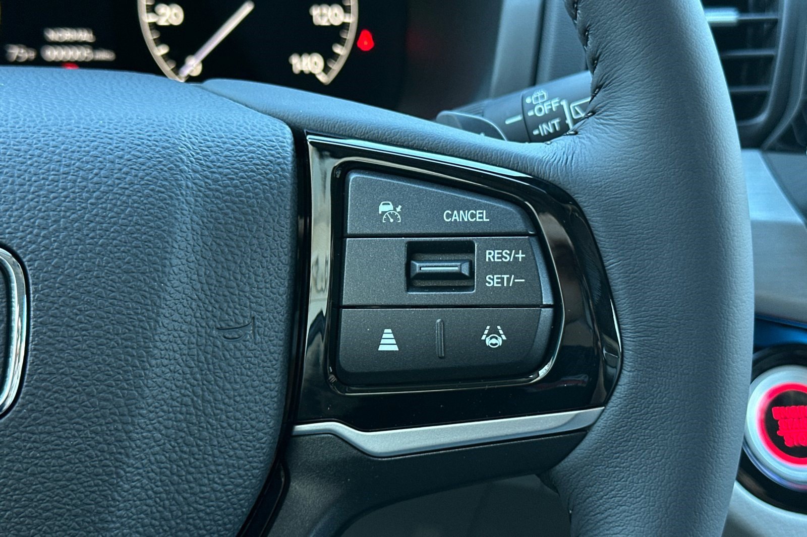New 2027 Honda Odyssey Touring image 16