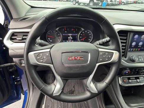 Used 2023 GMC Acadia SLT image 18