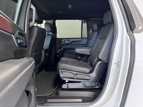 Certified 2025 GMC Yukon XL Denali image 13