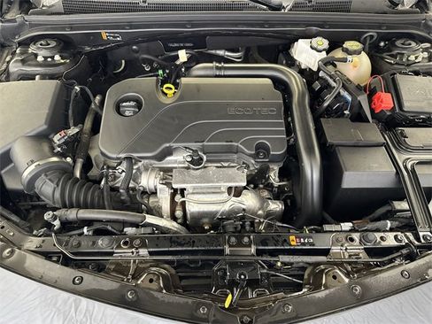 Certified 2025 Chevrolet Malibu LS image 27