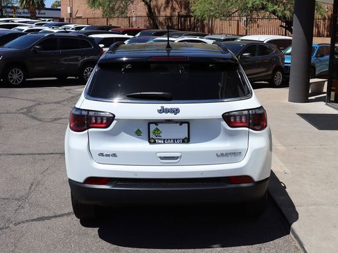 Used 2024 Jeep Compass Limited AWD/4WD image 10