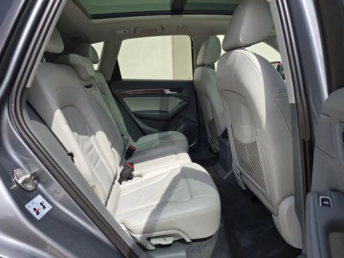 Used 2015 Audi Q5 2.0T Premium Plus w/ Technology Package AWD/4WD image 46