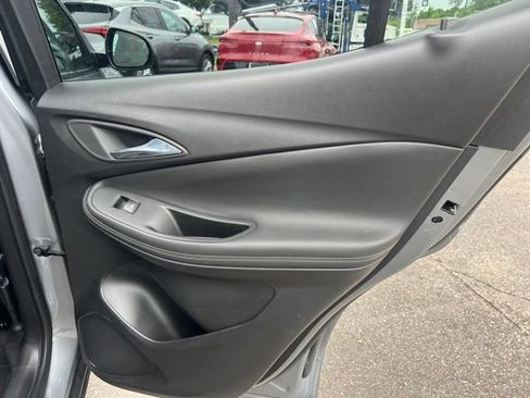 Used 2023 Buick Encore GX Select FWD image 12