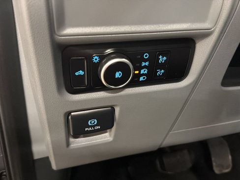 Used 2023 Ford F150 XLT AWD/4WD image 16