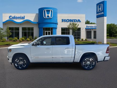 Used 2023 RAM 1500 Limited w/ Body Color Bumper Group image 3