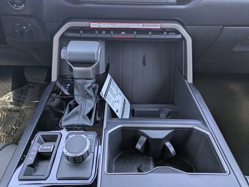 New 2026 Toyota Tundra SR5 AWD/4WD image 17