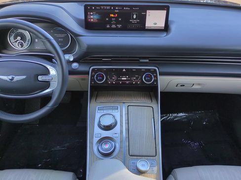 Used 2023 Genesis GV80 2.5T w/ Advanced Package AWD/4WD image 15