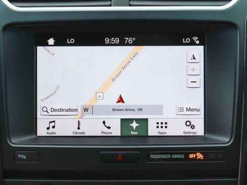 Used 2017 Ford Explorer XLT w/ Equipment Group 202A image 23