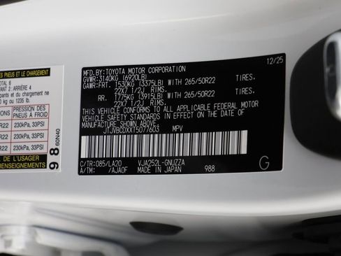 Used 2026 Lexus GX 550 w/ Accessory Package (2T) AWD/4WD image 28