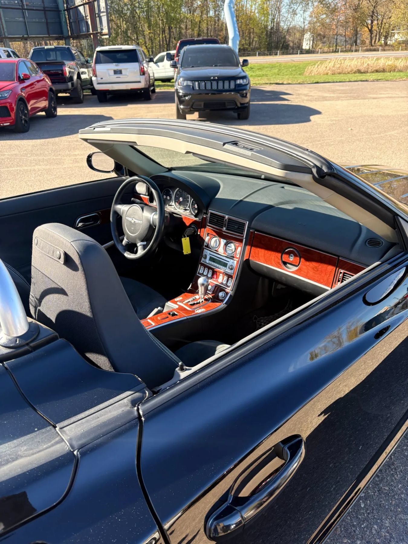 Used 2005 Chrysler Crossfire SRT-6 RWD image 50