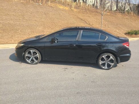 Used 2013 Honda Civic LX image 2