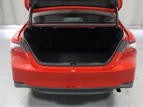 Used 2023 Toyota Camry LE image 31