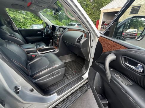 Used 2019 Nissan Armada SL w/ Premium Package image 7