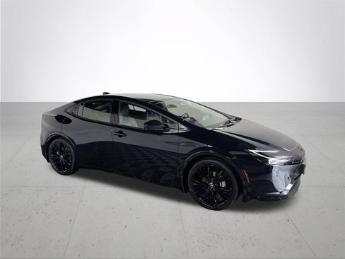 Used 2026 Toyota Prius AWD image 4
