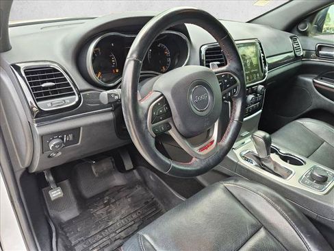 Used 2019 Jeep Grand Cherokee Trailhawk w/ Trailhawk Luxury Group AWD/4WD image 10