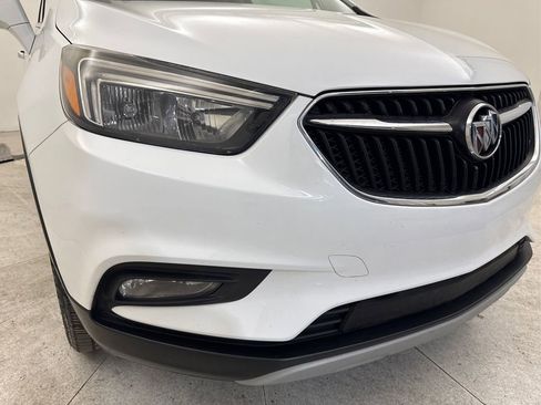 Used 2018 Buick Encore Sport Touring image 11