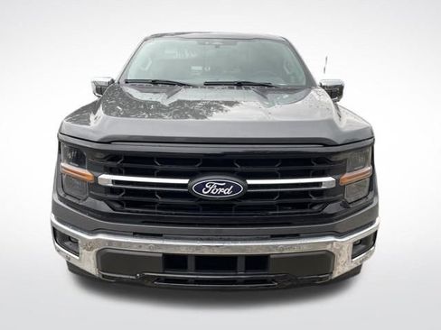 New 2025 Ford F150 XLT w/ Equipment Group 302A MID image 8