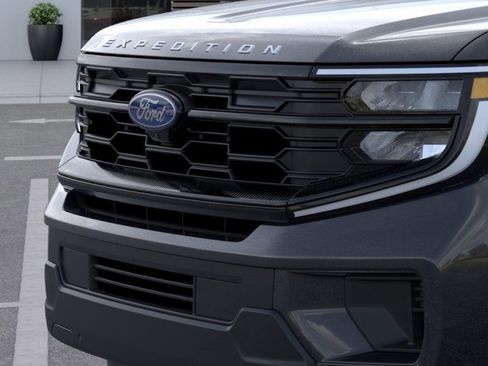 New 2026 Ford Expedition Max Active image 17