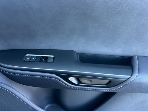 Used 2024 Lexus RZ 300e Premium image 21