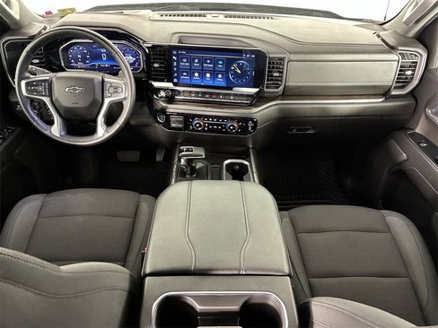 Used 2024 Chevrolet Silverado 1500 RST w/ Z71 Off-Road Package image 12