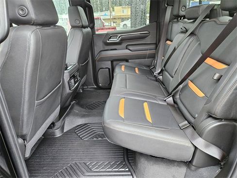 Used 2022 GMC Sierra 1500 AT4 w/ AT4 Preferred Package image 14