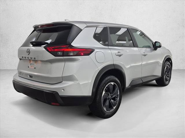 Used 2025 Nissan Rogue SV FWD image 5