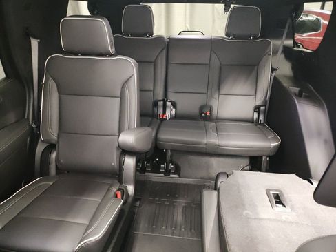 New 2026 GMC Yukon Elevation w/ Elevation Premium Package image 27