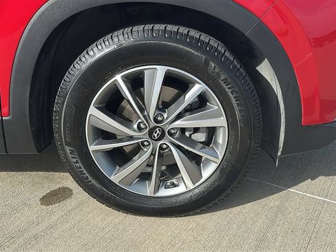 Used 2020 Hyundai Santa Fe Limited FWD image 16