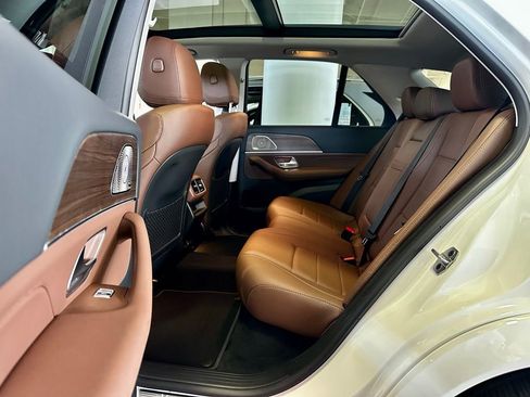 New 2026 Mercedes-Benz GLE 350 4MATIC image 11
