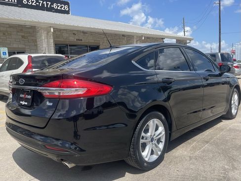 Used 2018 Ford Fusion S image 5