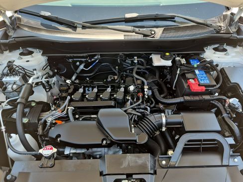 Used 2023 Honda CR-V EX image 32