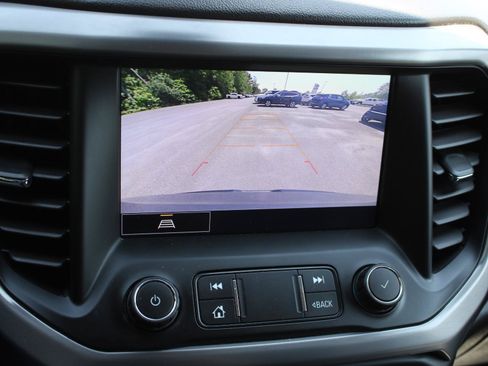 Used 2021 GMC Acadia AT4 w/ Preferred Package AWD/4WD image 13