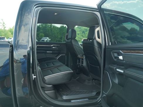 Used 2020 RAM 1500 Laramie AWD/4WD image 21