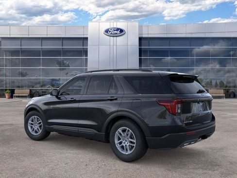 New 2026 Ford Explorer Active w/ Active Comfort Package RWD image 4