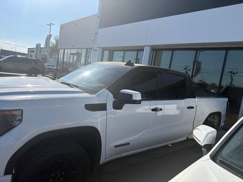 Used 2022 GMC Sierra 1500 Elevation RWD image 6